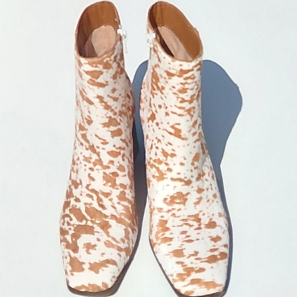 INC Dasha4  Women's Brown Spotted  Calf Hair Ankle Booties - 6M